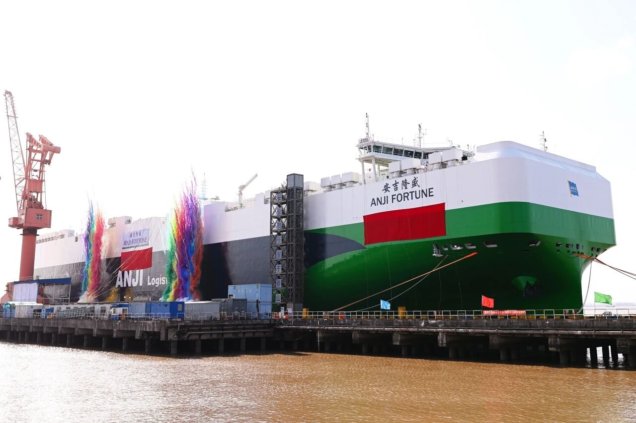 今年第八艘！9500车位滚装船“欧宝OB隆盛”轮入列，，，欧宝OB物流自营船队硬核护航“中国智造”